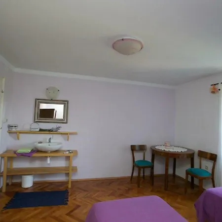 Abeona Mediterranean Drivenik